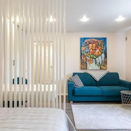 Cozy Stylish Studio Apartment With Free Parking By Centralapartments Reval Esterno foto