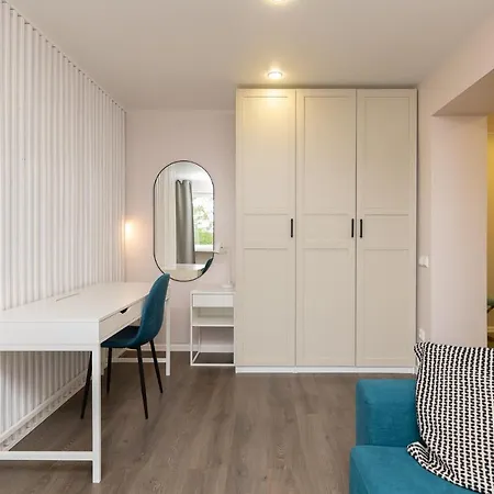 Cozy Stylish Studio Apartment With Free Parking By Centralapartments Reval Esterno foto
