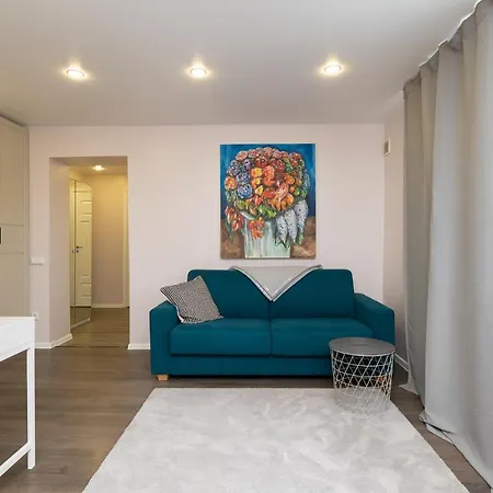 Cozy Stylish Studio Apartment With Free Parking By Centralapartments Reval Esterno foto