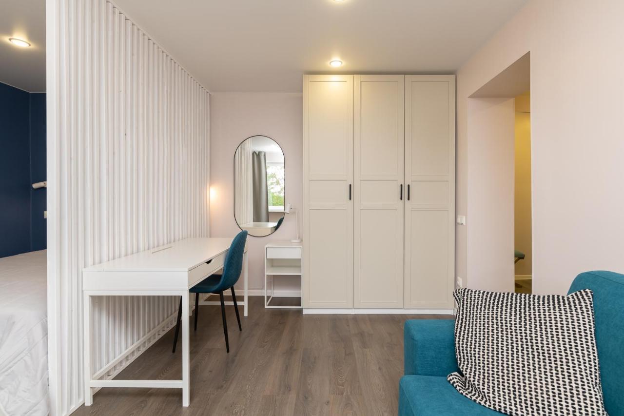 Cozy Stylish With Free Parking By Centralapartments Appartamento