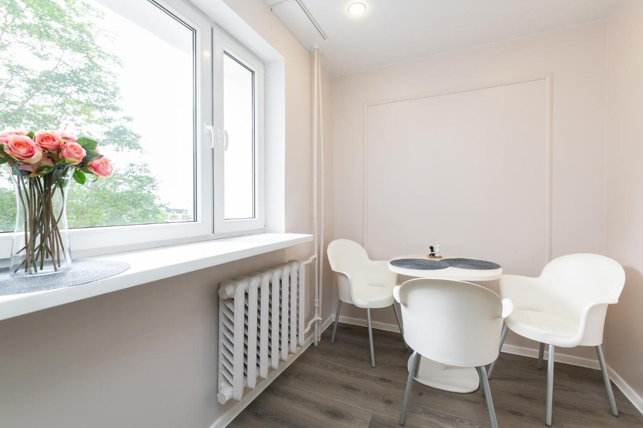 Cozy Stylish With Free Parking By Centralapartments Appartamento